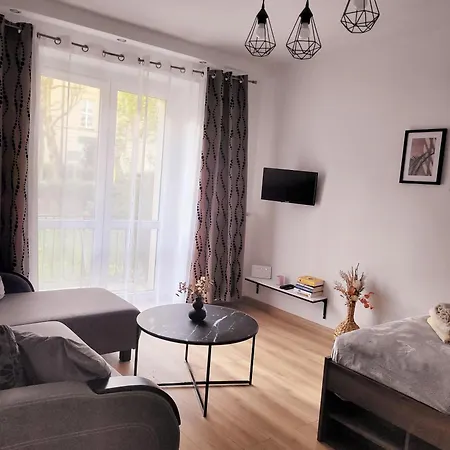 Apartament Ktw Spodek - Sokolska カトヴィツェ